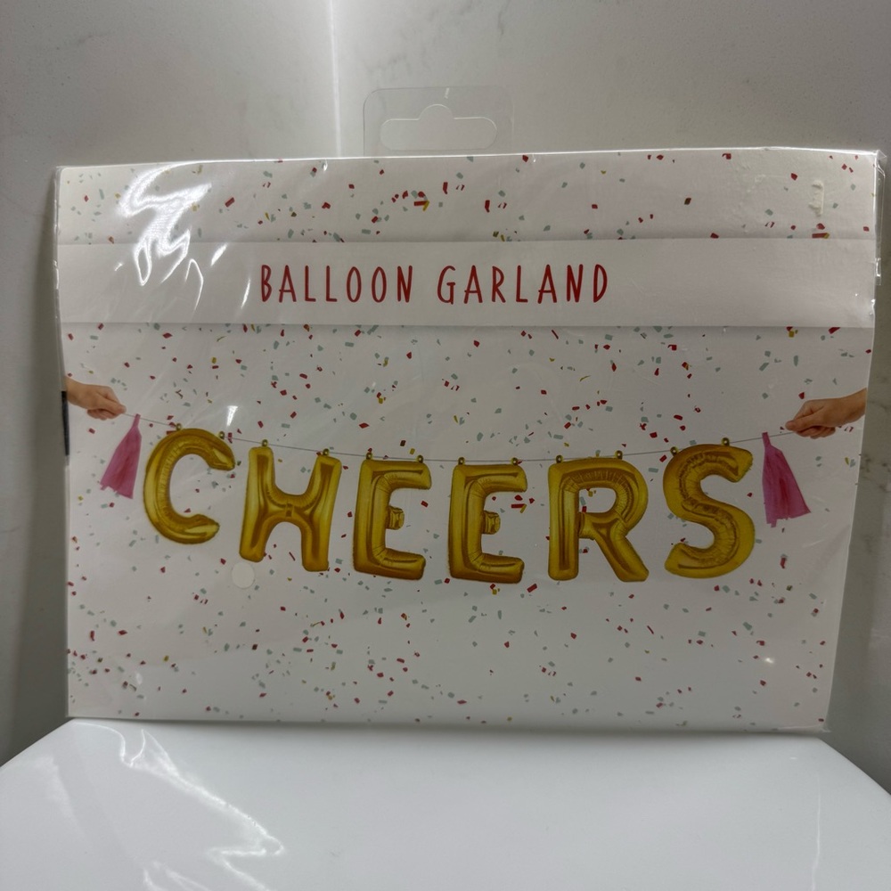 Pier 1 Balloon Garland foil CHEERS NWT
